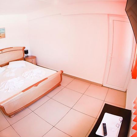 Hotel Proton K3 Neptun Extérieur photo