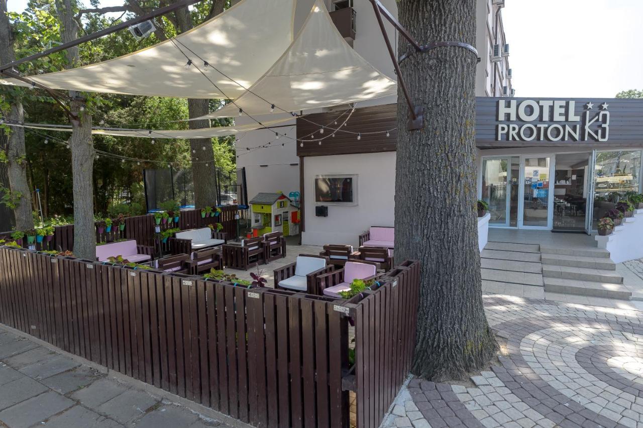 Hotel Proton K3 Neptun Extérieur photo