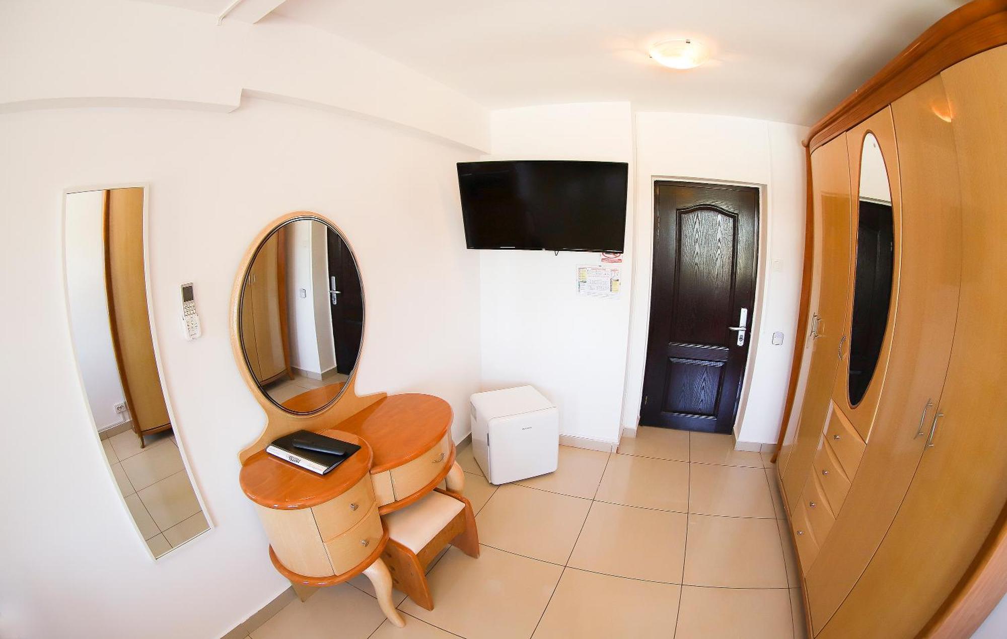 Hotel Proton K3 Neptun Extérieur photo