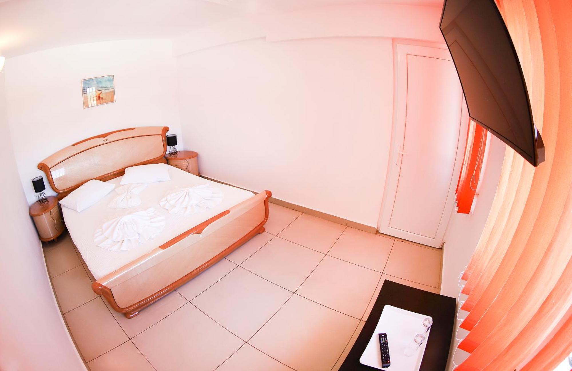 Hotel Proton K3 Neptun Extérieur photo